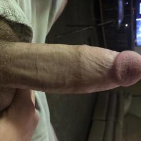 Not the biggest but defi thick and nixe juicy balls - Rate My Wand