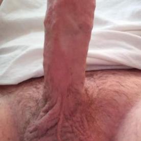 my 7 inch cock monster wanna watch me shoot my cum?? - Rate My Wand