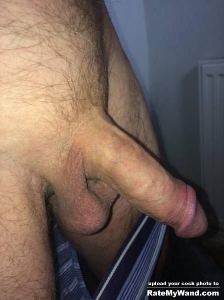 What a horrible wet Morning here in the uk :( - Rate My Wand