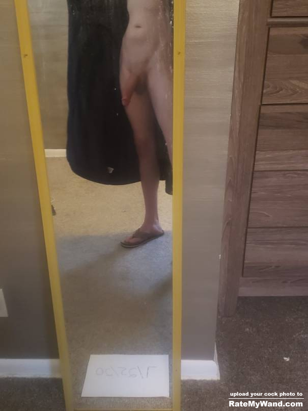 Donâ€™t mind the dirty mirror! - Rate My Wand