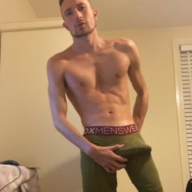 Onlyfans.com/seanoconner - Rate My Wand