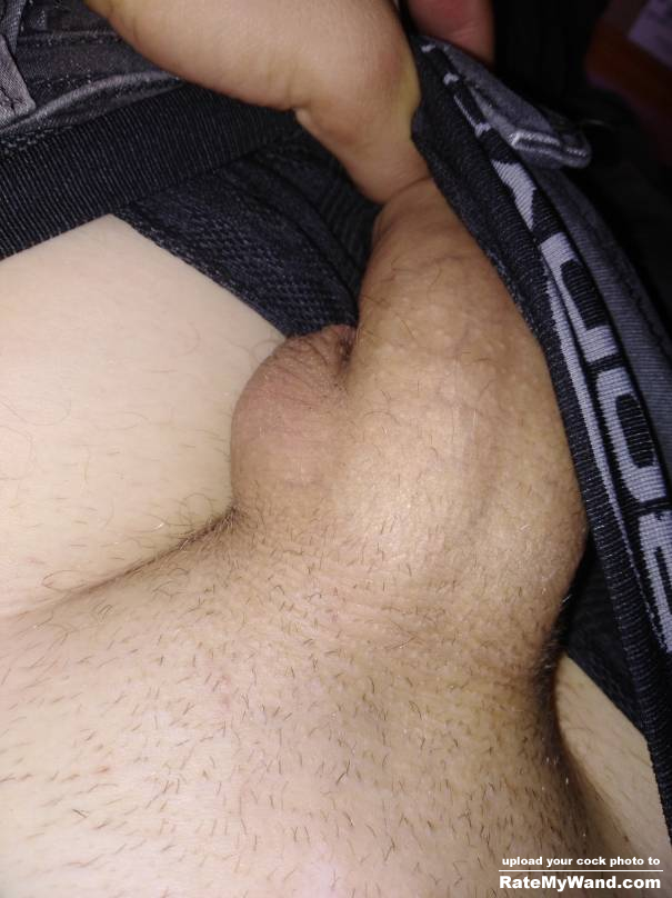 Send me messages i like girls feets with cum - Rate My Wand