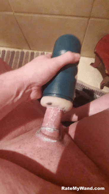 Lotion lubed toy fuck - Rate My Wand