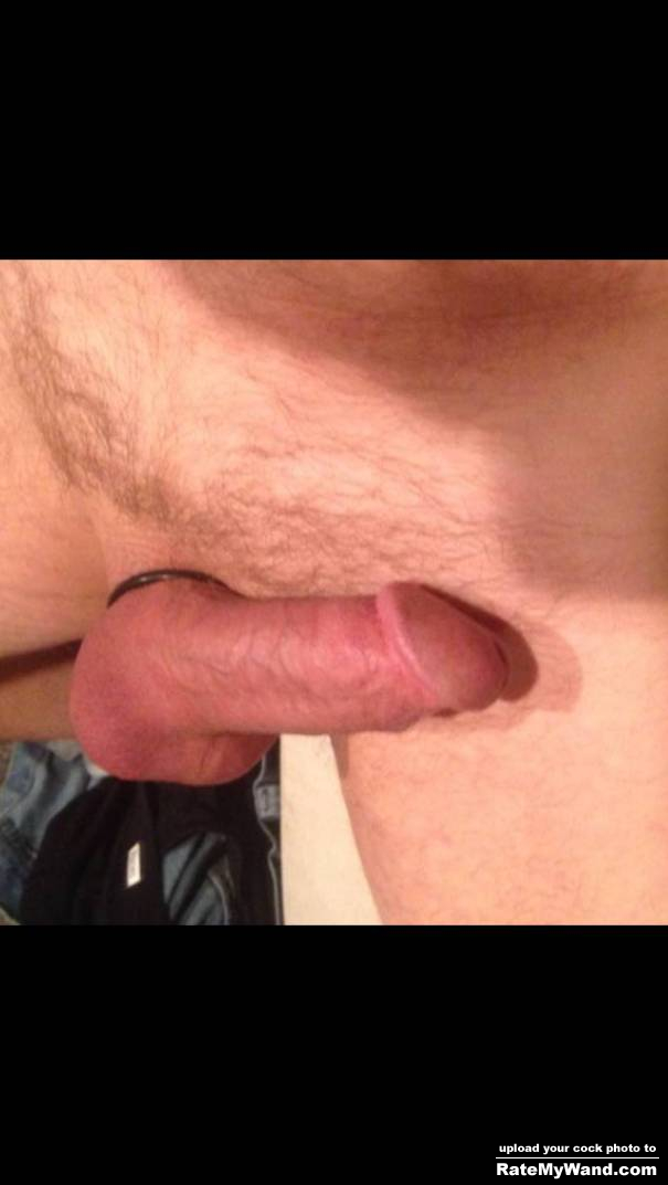 Would love a tongue lickin my veiny shaft - Rate My Wand