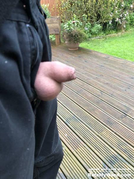 Cock flash outside.. looks realy small today - Rate My Wand