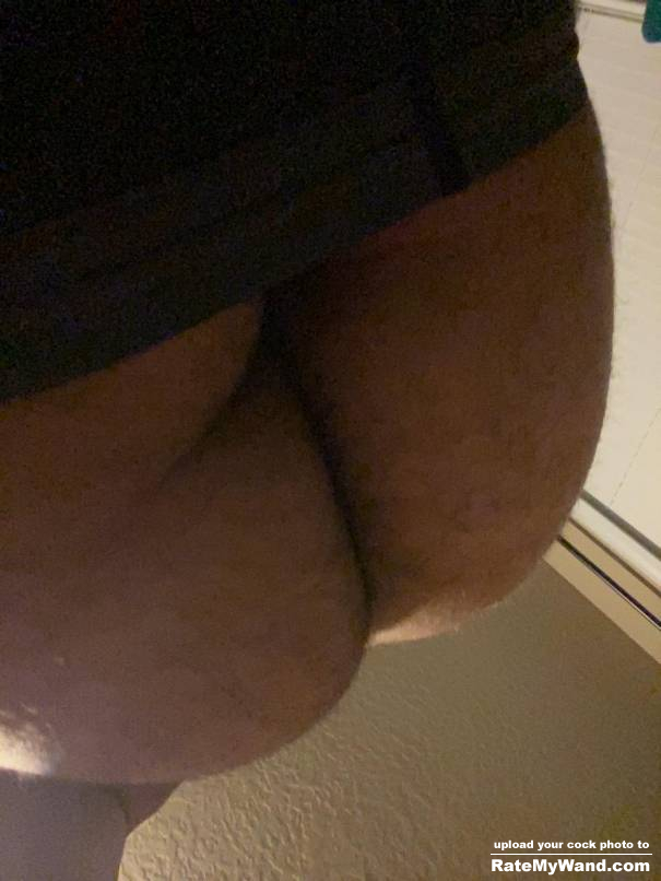 I need some cock in this young juicy ass. Drop your numbers if Your horny - Rate My Wand