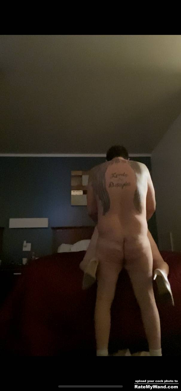 He has his cock inside my pussy makin me wet - Rate My Wand