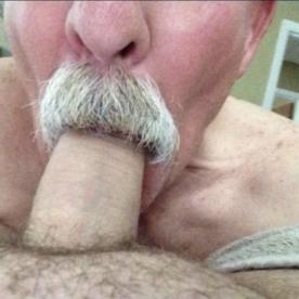 A buddy sucking my cock. - Rate My Wand