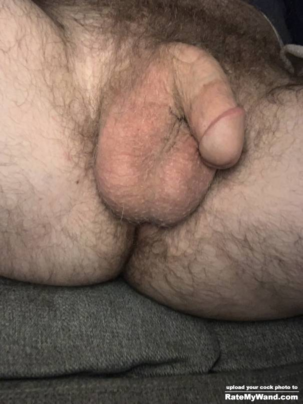 Lay back and get those legs over your head, I need to see your hairy pussy - Rate My Wand