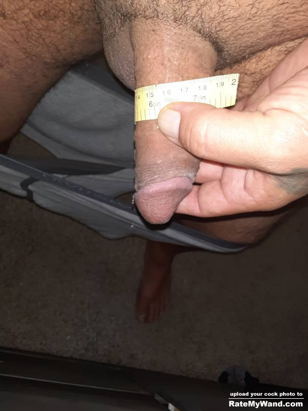 Numbers don't lie, it's official 6 in girth not even fully erect. Do ya'll women prefer a long skinny weiney or a phat cock that'll make u rock? - Rate My Wand