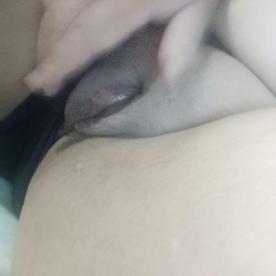 her nice fat pussy wants my cum - Rate My Wand