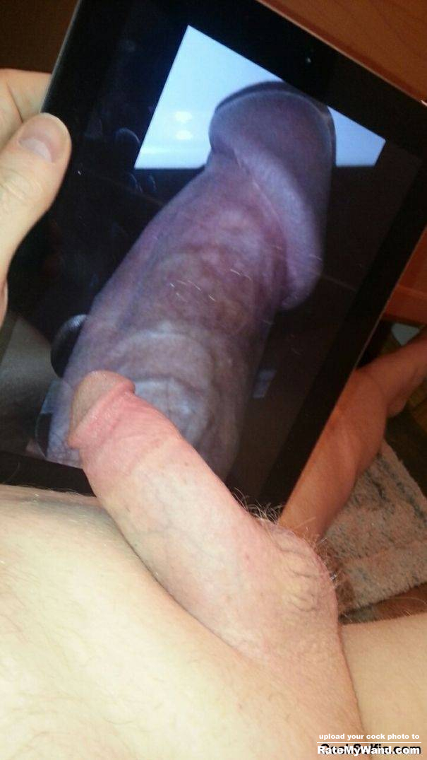 Ã€ guy jacking off to my cock - Rate My Wand