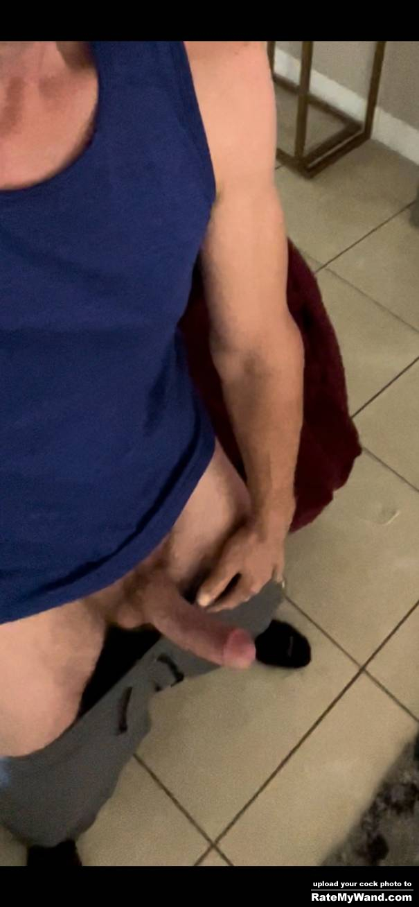Want my 7 inch hard cock - Rate My Wand