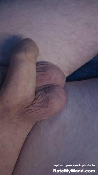 I need Someone To play with my cock n balls let me know - Rate My Wand