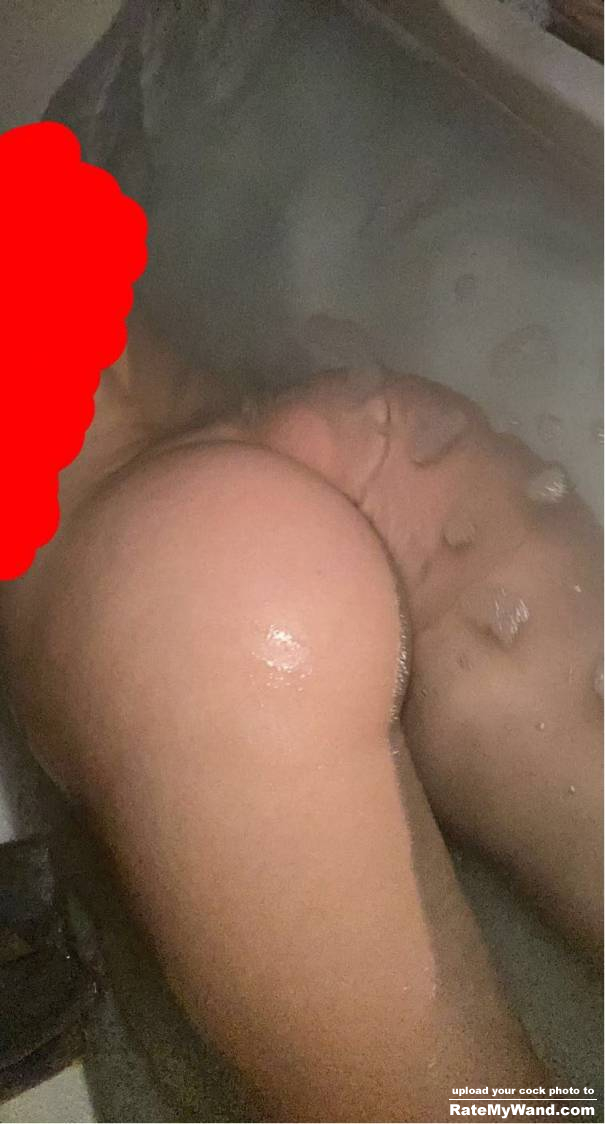 Bath time gets playful - Rate My Wand
