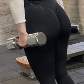 Hot vision at the gym. She is trained to be taken from behind, and her grip is firm. - Rate My Wand