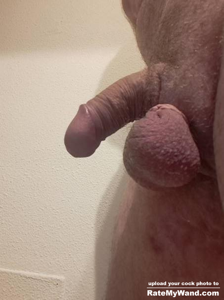 Who will get on there knees and put my balls in there mouth - Rate My Wand