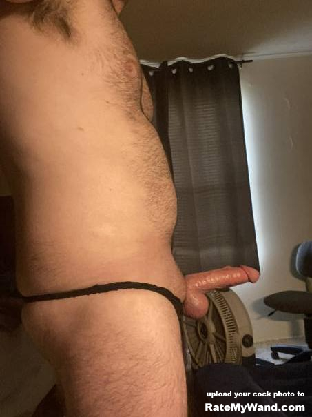 Who has kik? Message me if you want to chat - Rate My Wand