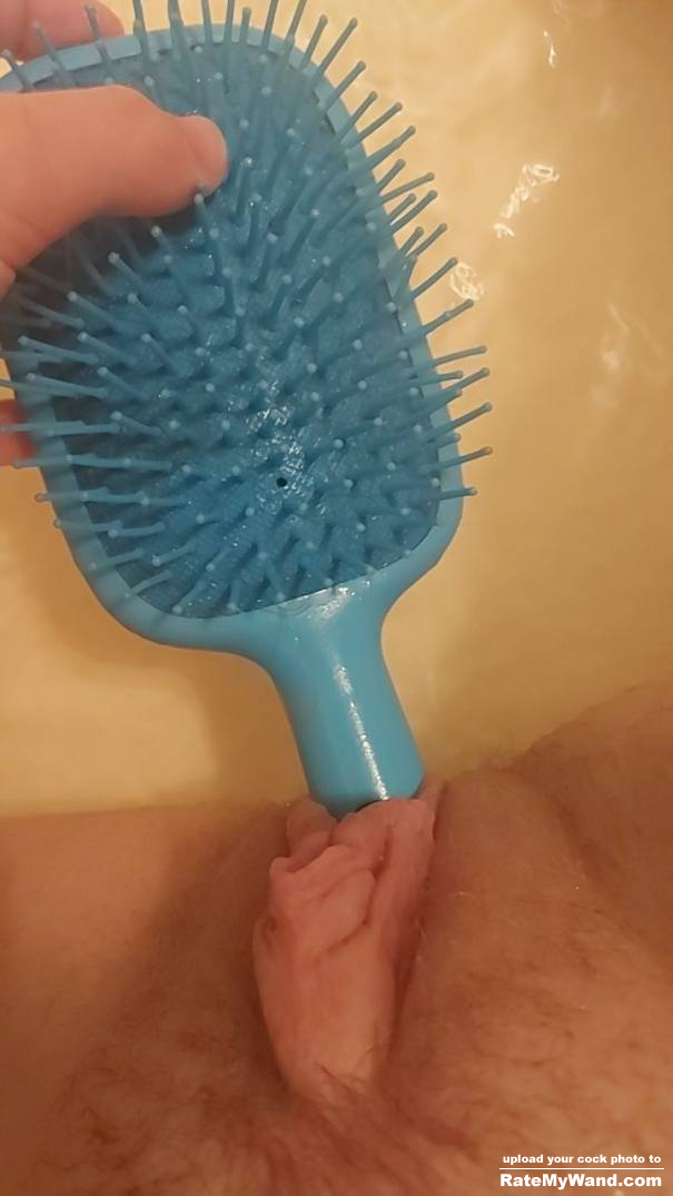 My girl playing with her pussy in the shower - Rate My Wand