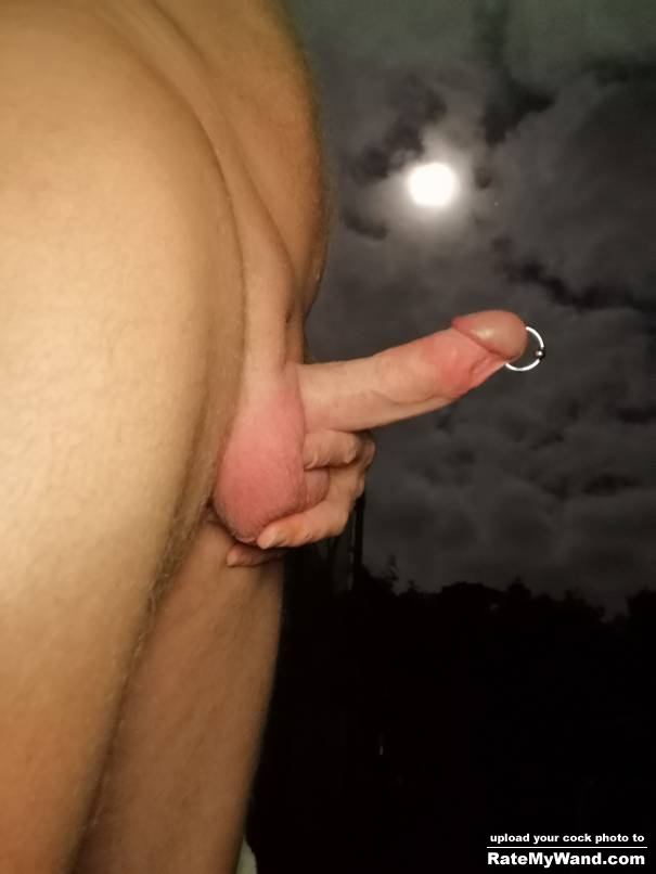 Got so hard and horny under the moon light - Rate My Wand