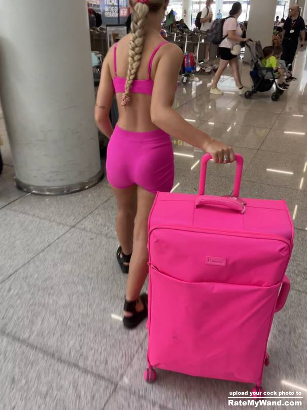 Dress light and sexy when you travel. Met this sweet girl at the airport. Bet her suitecase is full of sex toys and sexy outfitts - Rate My Wand